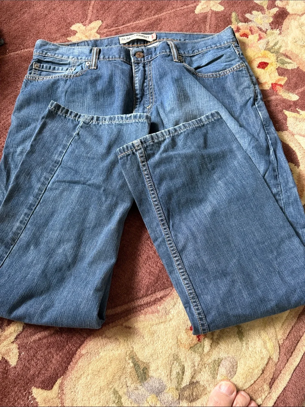 Levi's 514 Slim Straight Jeans in Blue with Tan Patch